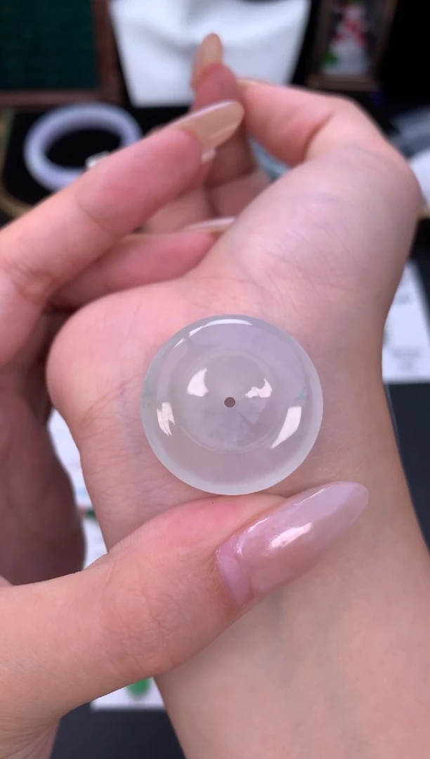 颈饰未镶嵌翡翠48小时鉴赏期 退货不扣服务费