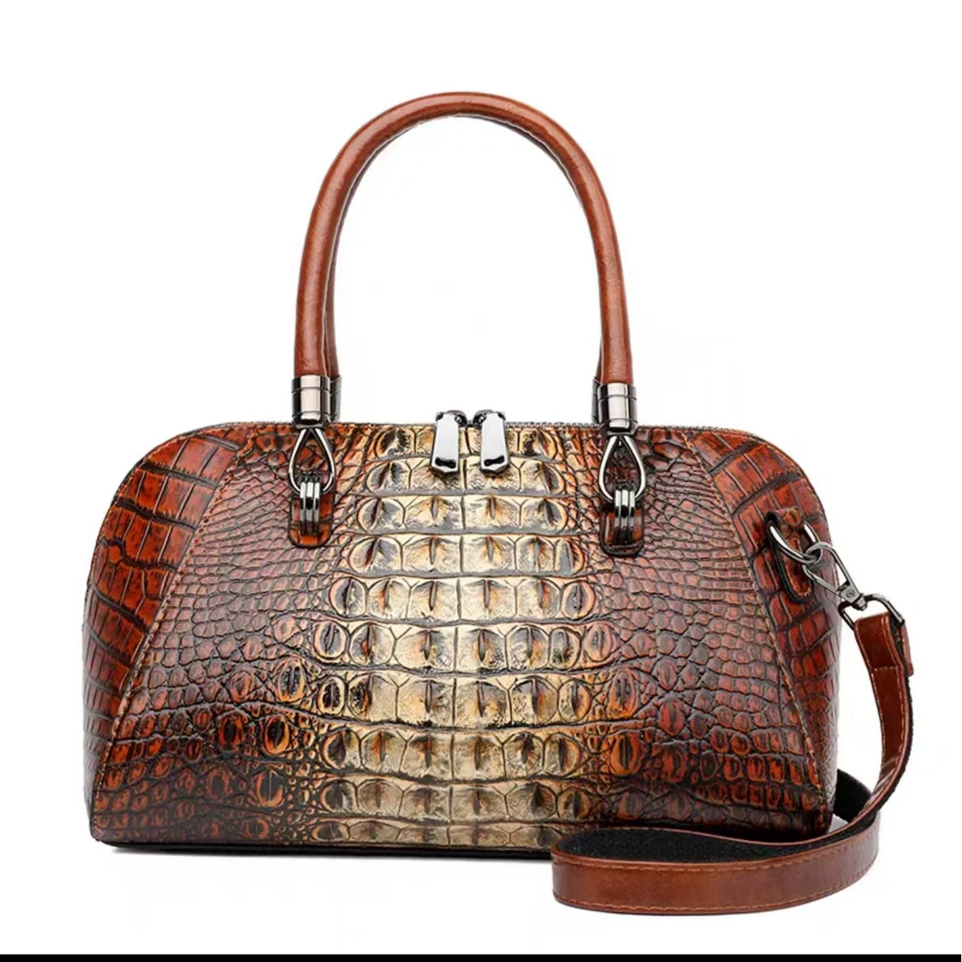 《晶晶粉丝专属》纯色拉链暗袋单根耐磨机车包单肩包雕花拉链纹