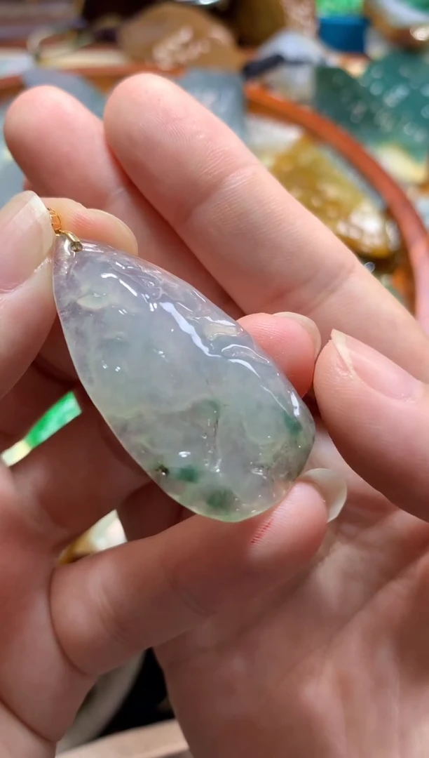 翡翠18K金镶嵌吊坠(不含链)吊坠