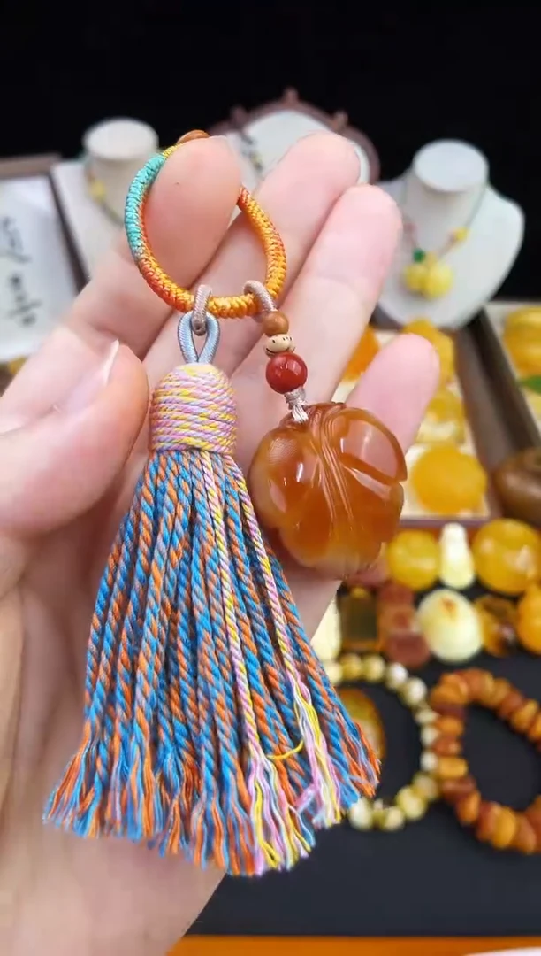 琥珀未镶嵌珠宝奇石柒月