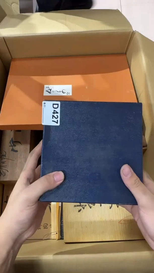 皮*427...中古產品謹慎參拍