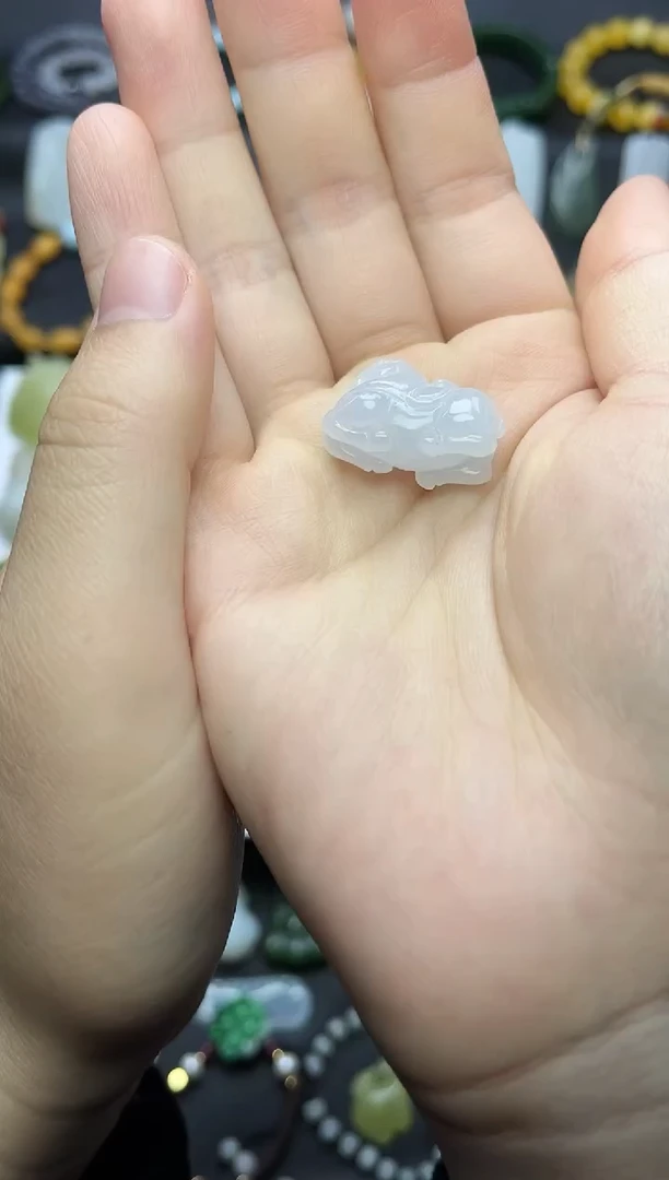 颈饰未镶嵌翡翠唐马06