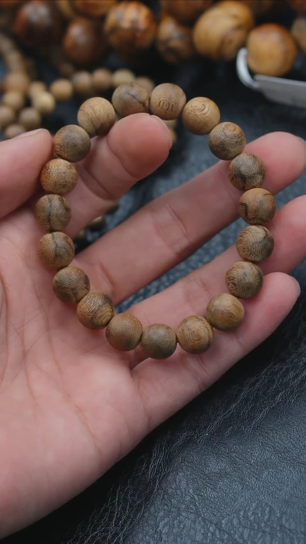【闪购商品】沉香手串柬埔寨棋楠种1.0单圈10g+多样式发一