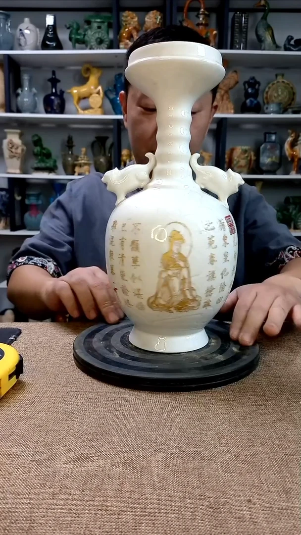 经典精美复古风格瓷器