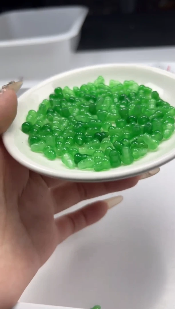 玛瑙/玉髓颈饰未镶嵌w516冰阳绿葫芦9*6mm*20颗