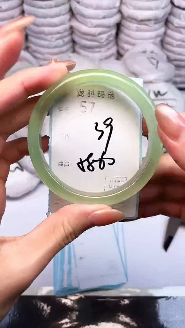 手镯玛瑙/玉髓未镶嵌57