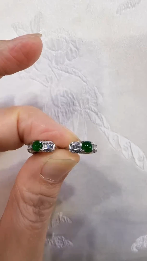 颈饰银S925镶嵌翡翠国风