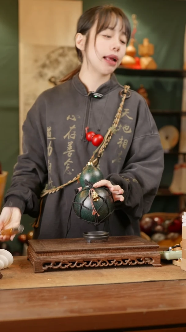 182号精品天然大漆酒葫芦一物一拍~