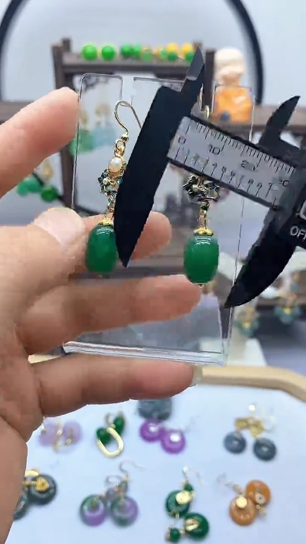 玛瑙/玉髓耳钉14K金镶嵌166