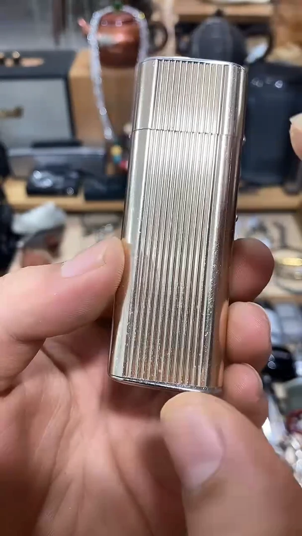 瓷片闪购商品  如图所示