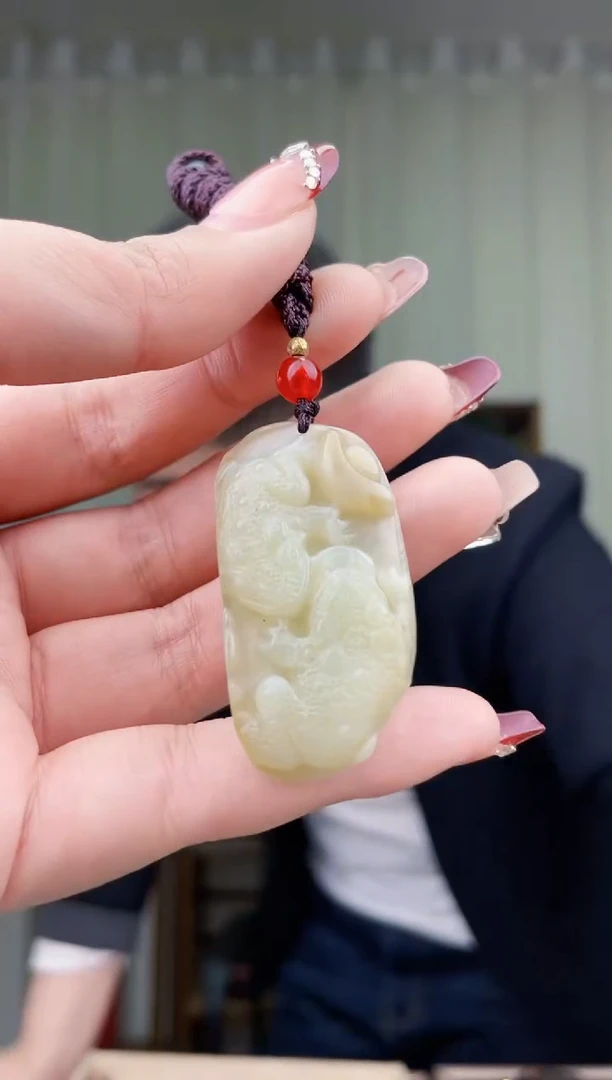 【闪购商品】和田玉挂件未镶嵌拍一发一，多样性发货！