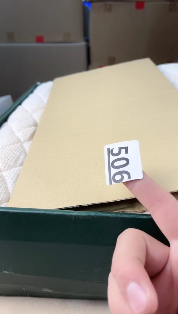 【闪购商品】瓷片506中古产品，默认微瑕，谨慎参拍