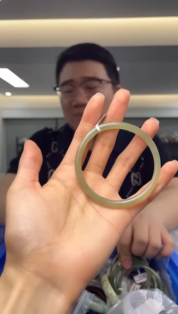 【闪购商品】和田玉`未镶嵌多样性发一件*60-61*33