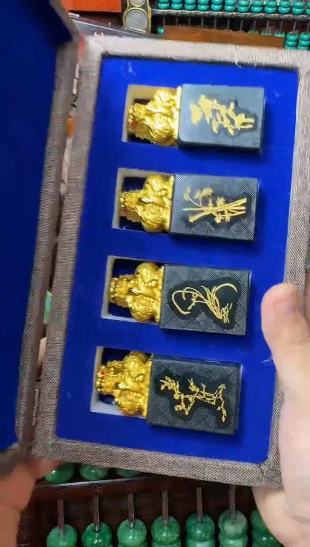 未镶嵌和田玉摆件主播推荐：一物一拍，讲解为准！