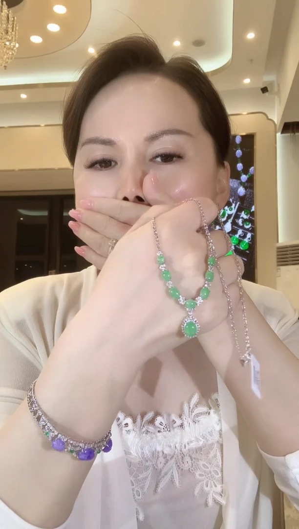 套链18K金镶嵌翡翠D12多样性发货一件