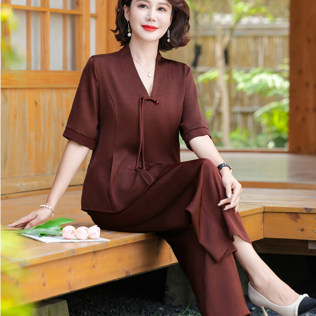 夏季短袖40多岁年轻妈妈装两件套时尚套装穿搭气质洋气中老年女装