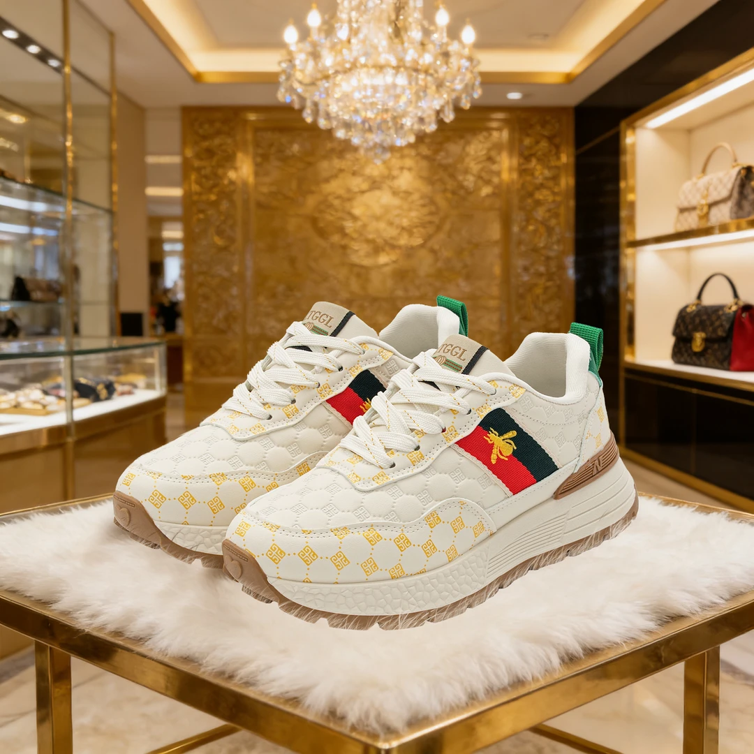 2026门店款!厚底时尚轻奢百搭休闲运动男女同款鞋小蜜蜂阿甘鞋