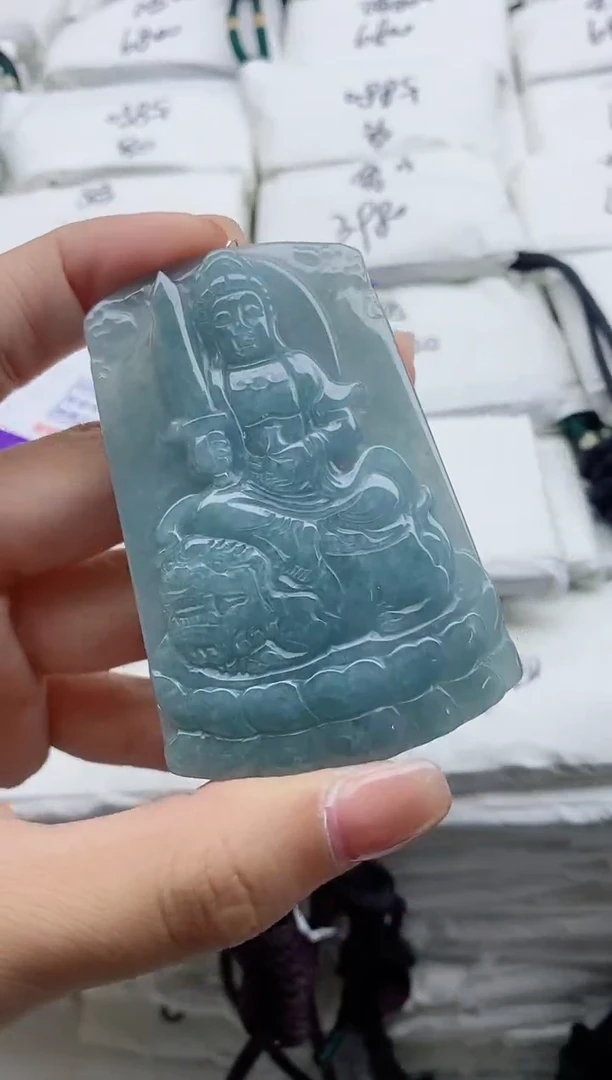 颈饰未镶嵌翡翠8