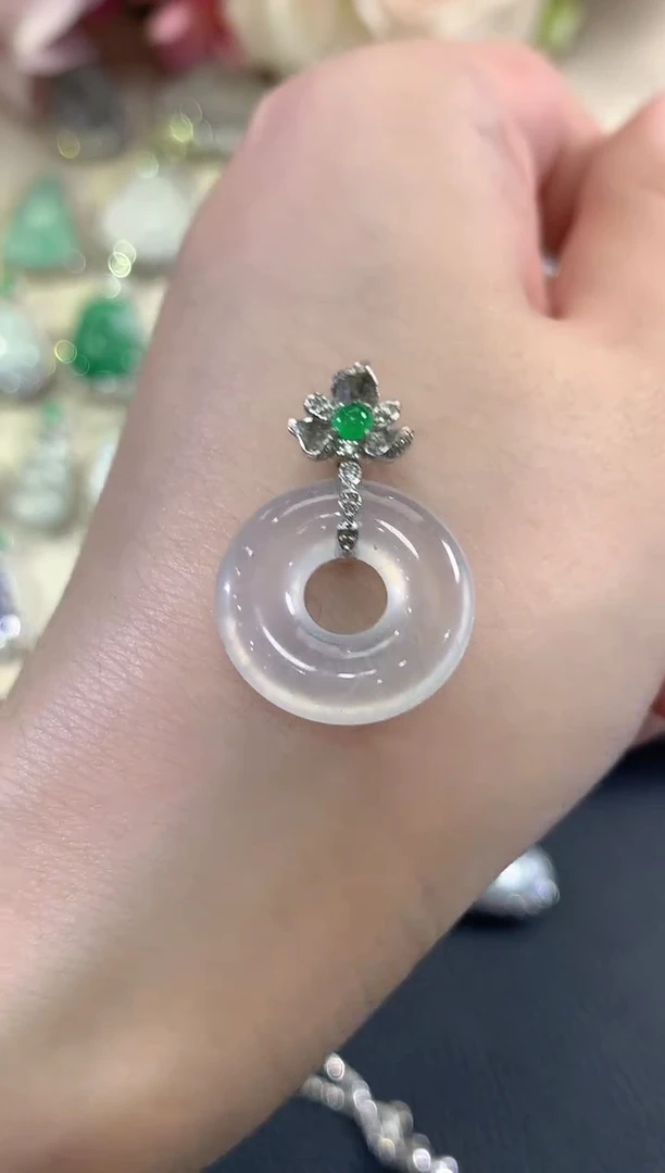 吊坠(不含链)18K金镶嵌翡翠b22