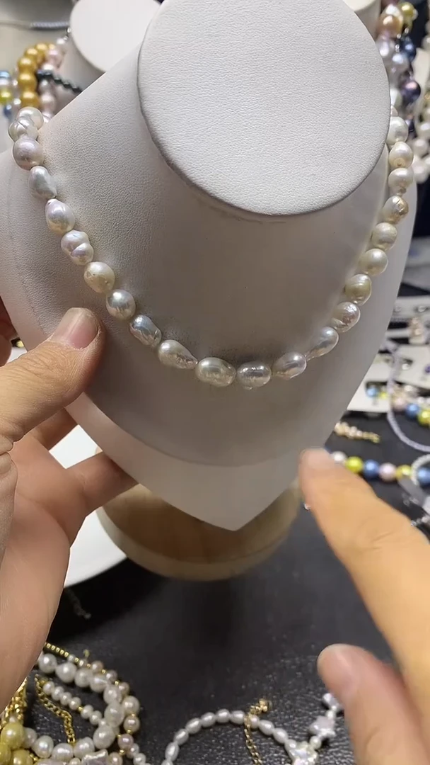 颈饰未镶嵌淡水珍珠多人