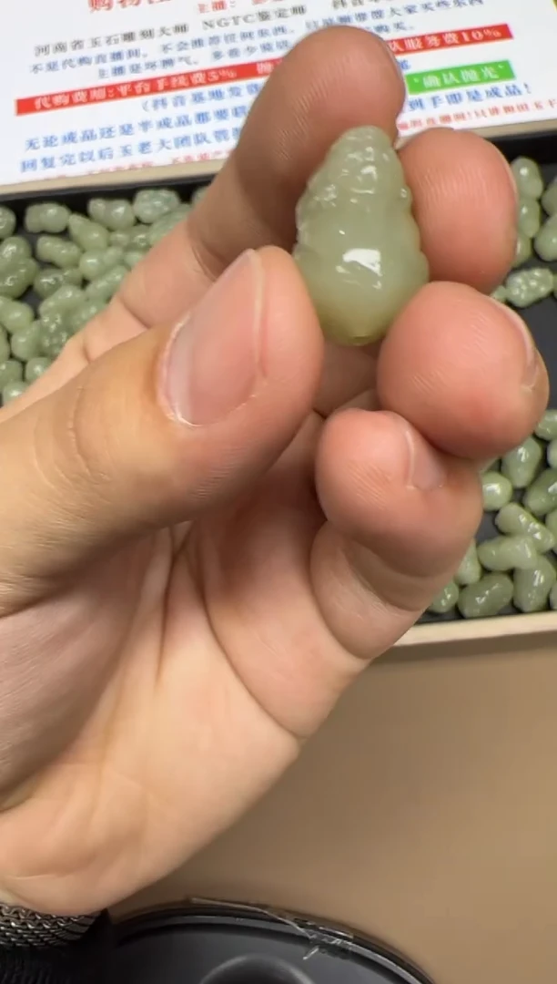 未镶嵌和田玉挂件8622多样性发货拍一发一