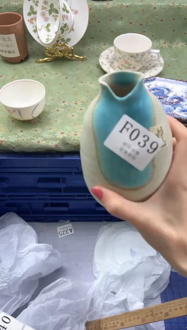 瓷片大*?    F039