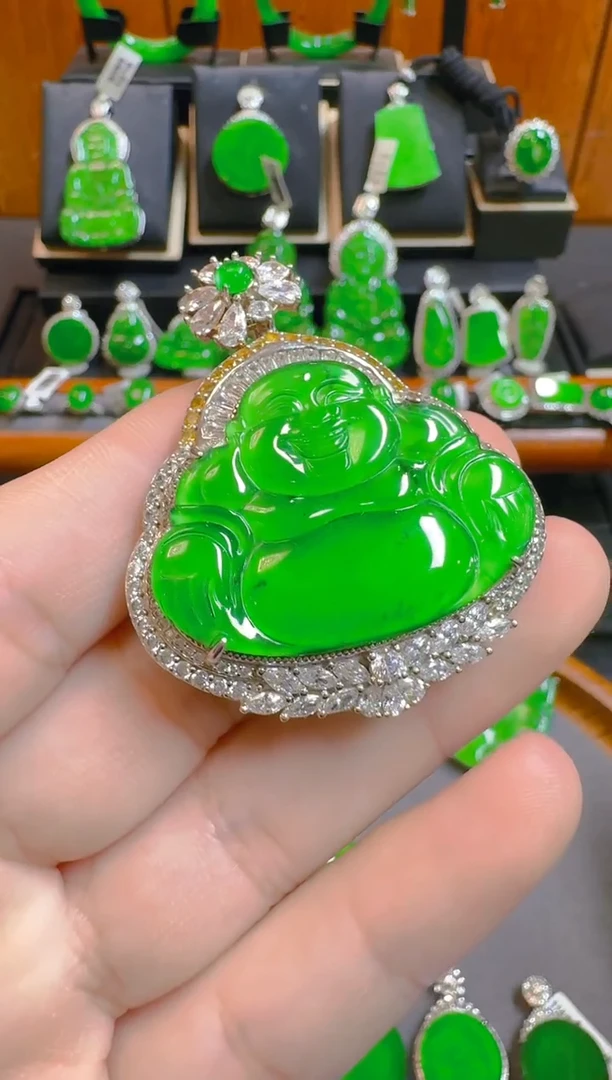 吊坠(赠链)未镶嵌翡翠天然A货翡翠