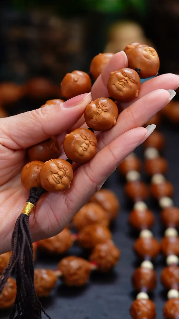 【闪购商品】橄榄核吊坠橄榄核