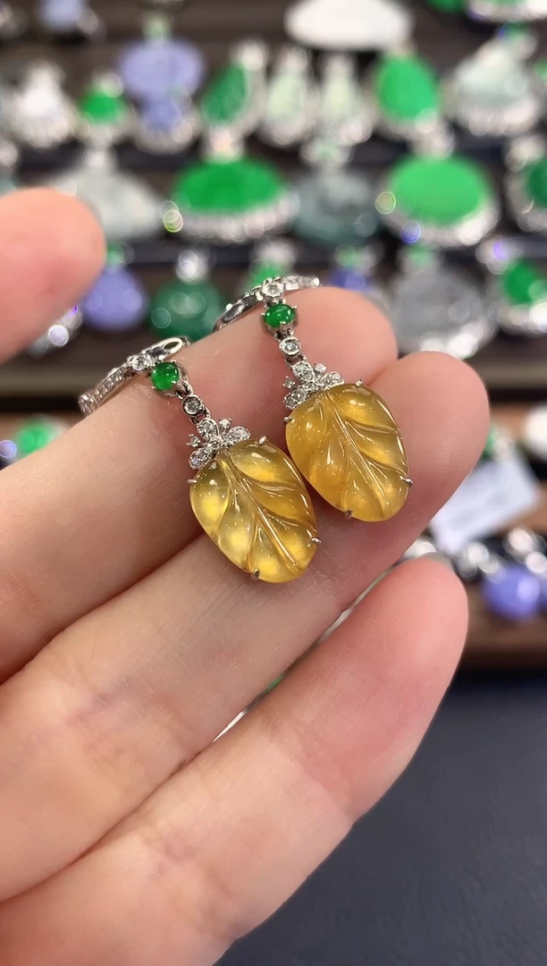 18K金镶嵌翡翠耳饰c12