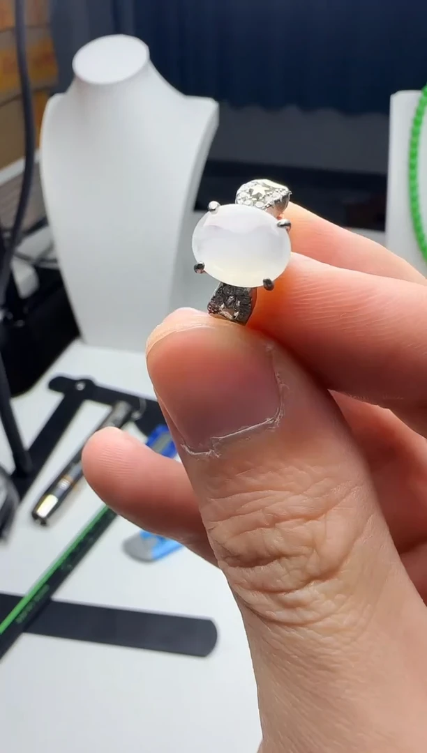 【闪购商品】翡翠颈饰银S925镶嵌0028