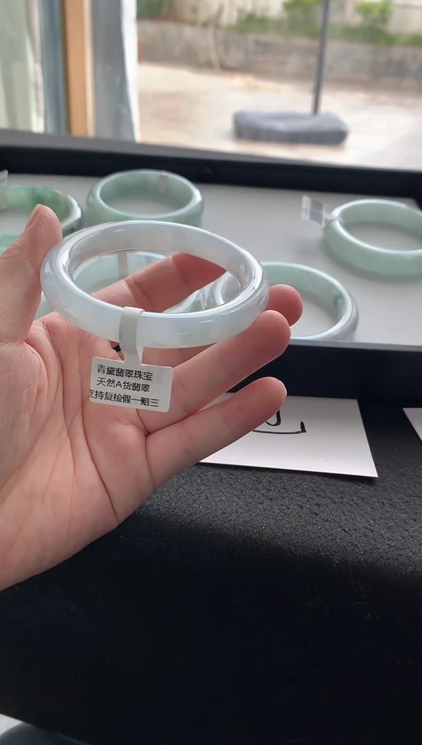 未镶嵌手镯翡翠55.7圆条Y3534买断