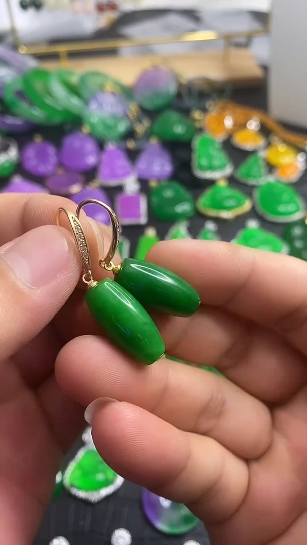 银S925镀金镶嵌翡翠耳饰S049