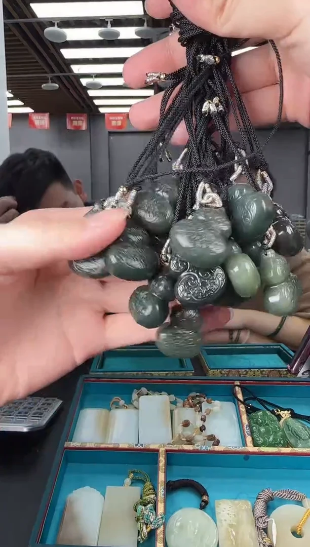 吊坠(不含链)未镶嵌和田玉JJD1227005多样性发一