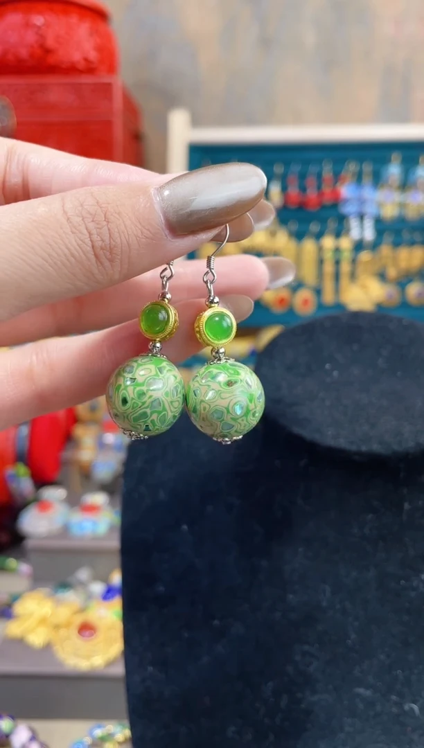 【闪购商品】非遗犀皮漆精品耳环嫩绿
