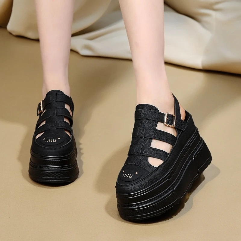 跟高10、12公分厚底内增高包头凉鞋女鞋2025年春夏季新款小白鞋ins