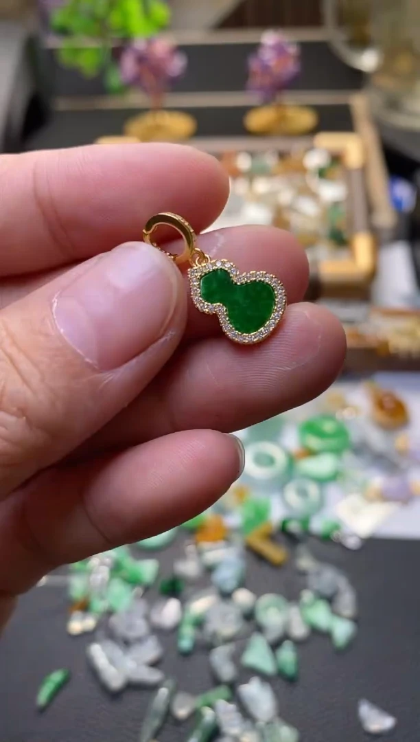 翡翠银S925镶嵌颈饰多样性发其一