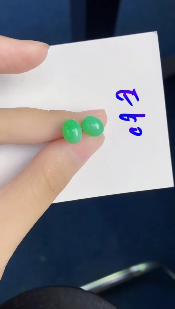 翡翠18K金镶嵌颈饰天然翡翠緬甸A貨