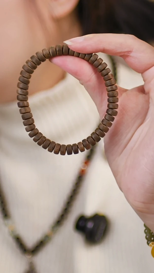 【闪购商品】阴沉木手串/手链（片片珠0.6绿棋楠）