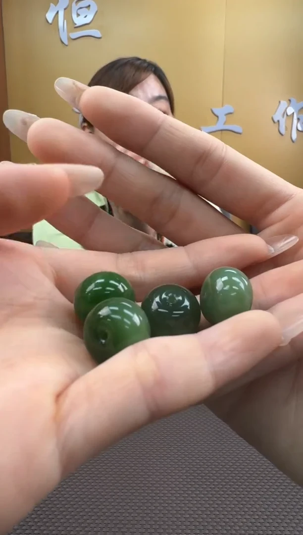 【闪购商品】和田玉挂件未镶嵌多样性，发一