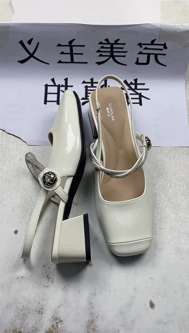 包头凉鞋她她她628-15米色36