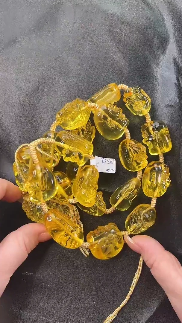 琥珀颈饰未镶嵌项链