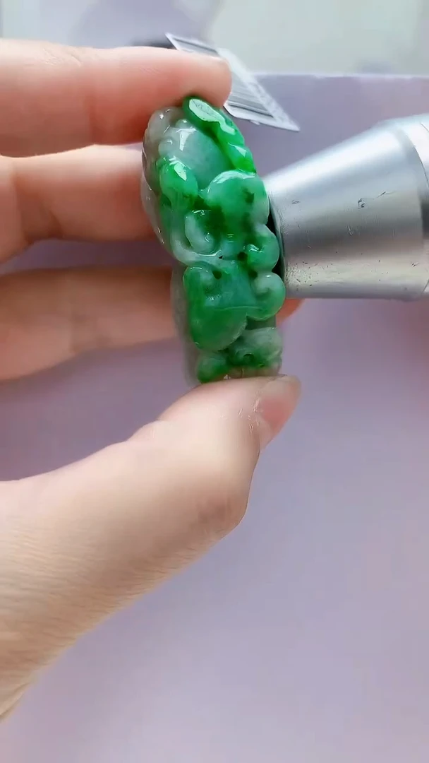 未镶嵌定制翡翠5145lr-毛货挂件137