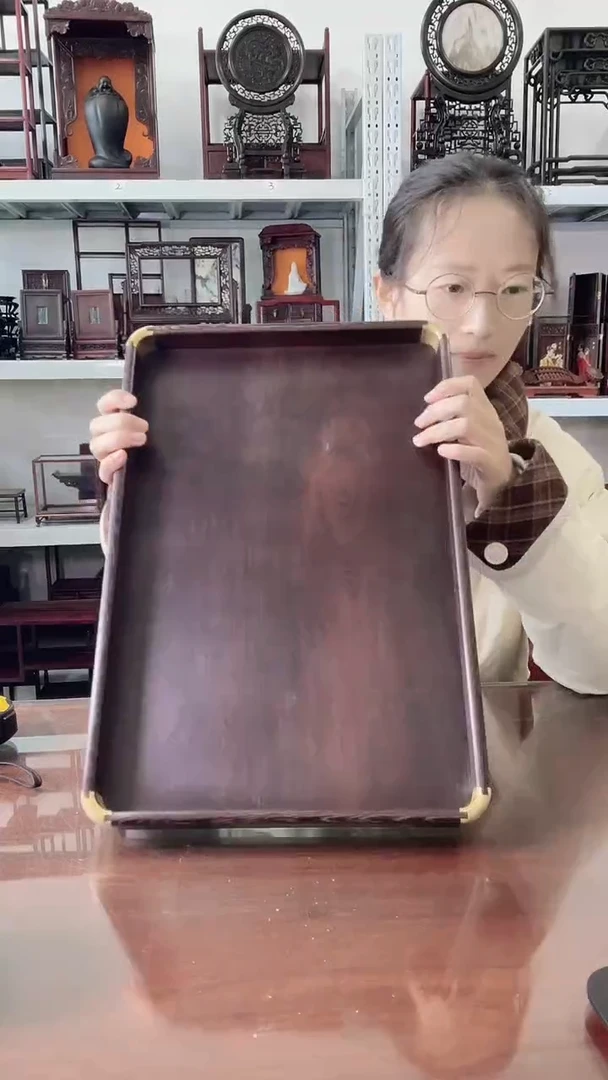 鸡翅木茶盘微瑕  42*28*3    110