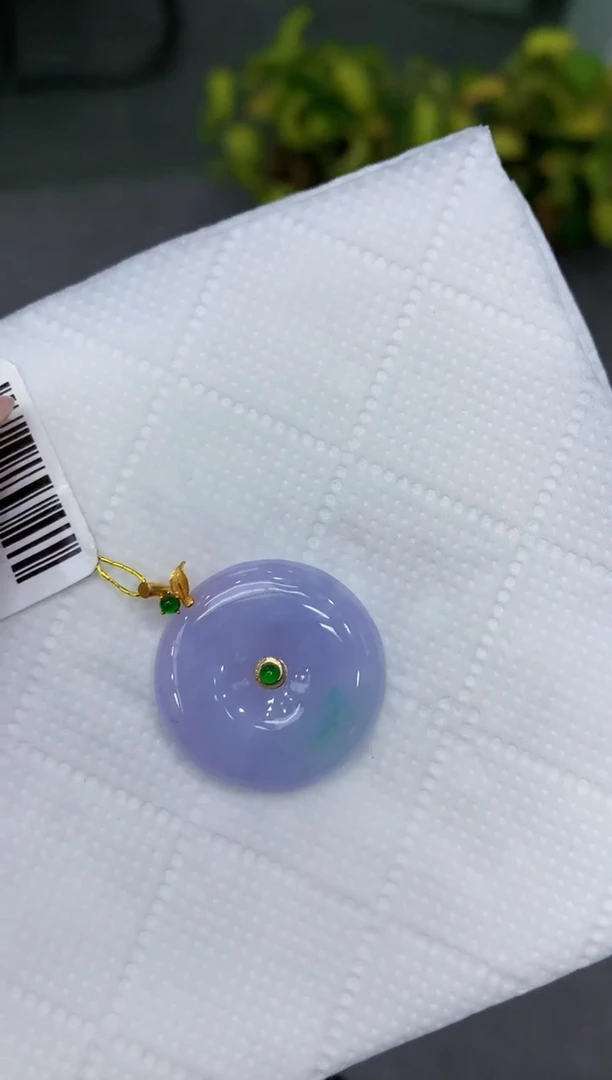 翡翠18K金镶嵌颈饰111111111111