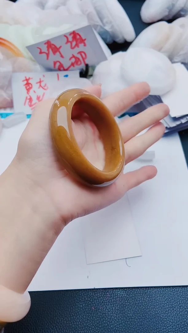 未镶嵌手镯石英质玉K140-56-57