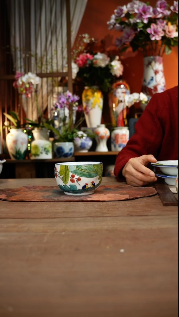 当代高温釉下彩手绘陶瓷餐具