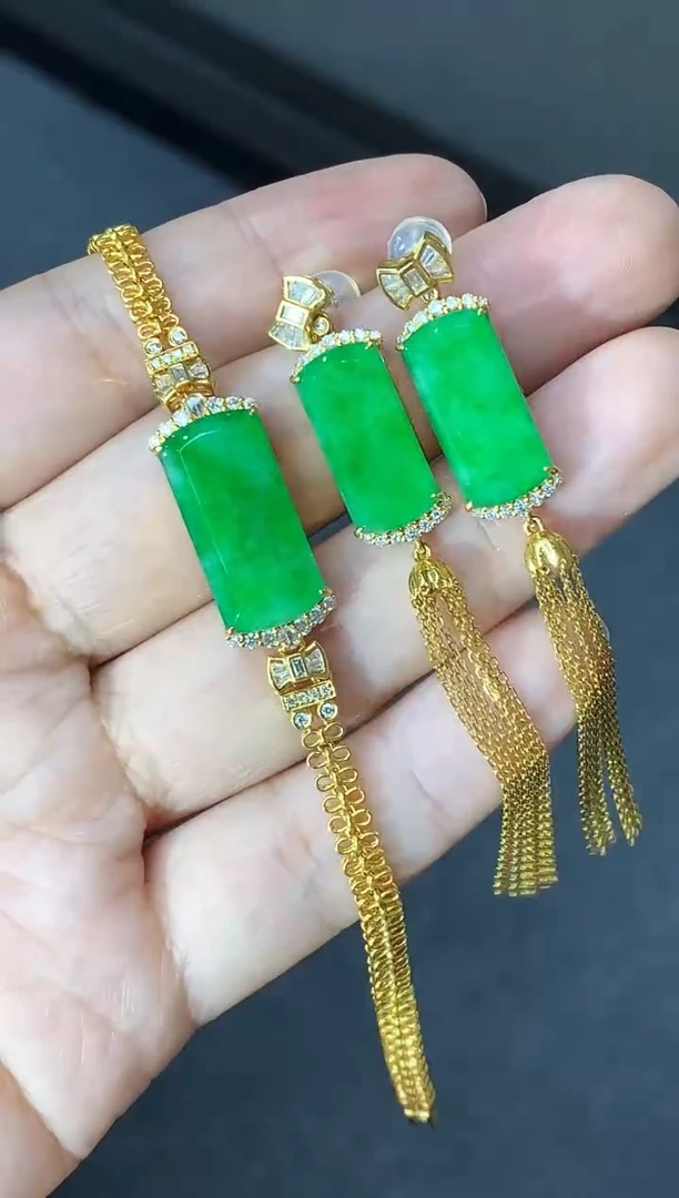 颈饰18K金镶嵌翡翠726-中国好珍宝 手链耳饰