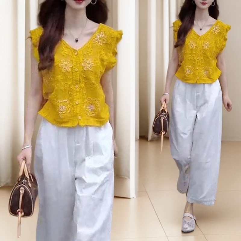 网红时尚设计感衬衫女2026年夏季新款韩版时尚洋气高级感潮流上衣