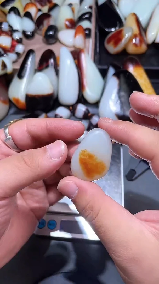 【闪购商品】和田玉挂件未镶嵌YL-LL-2.16-22多样性发货