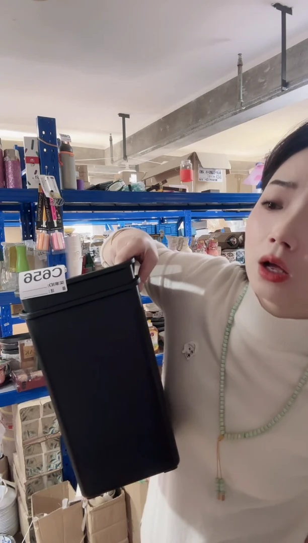 瓷片进口家用百货 小垃圾桶两个C656 （ 新款